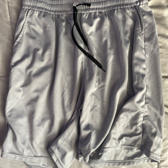 Men’s bundle of 4 Athletic / Gym Shorts All Size Large - Picture 4 of 5